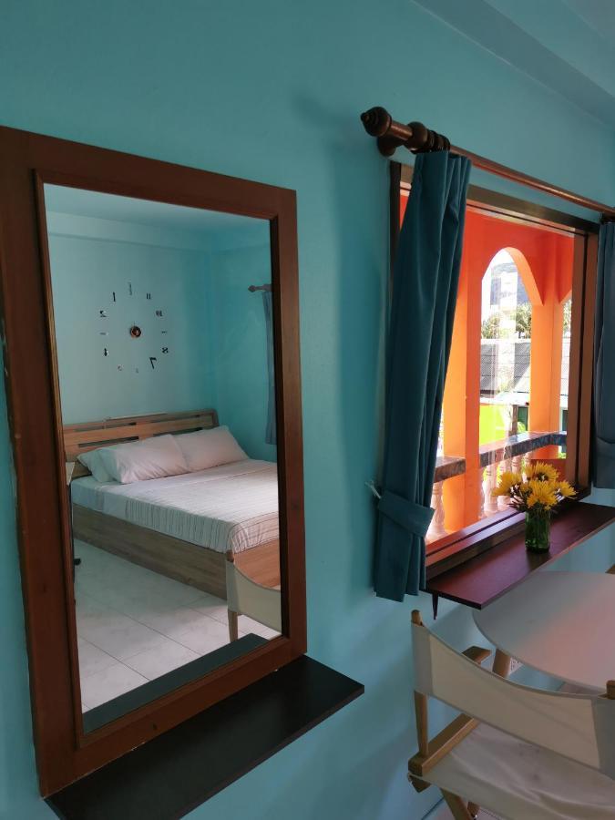 Mypatong Social Hostel Extérieur photo