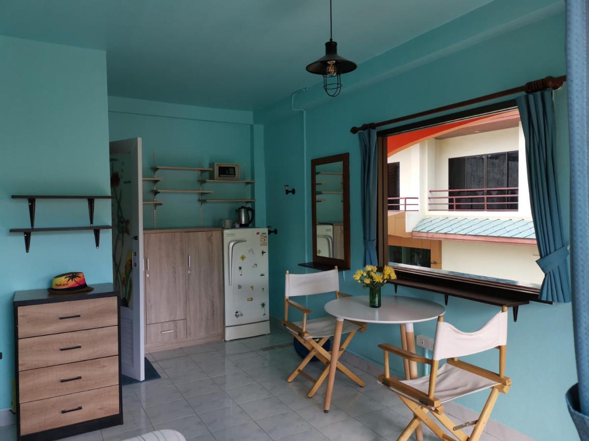 Mypatong Social Hostel Extérieur photo