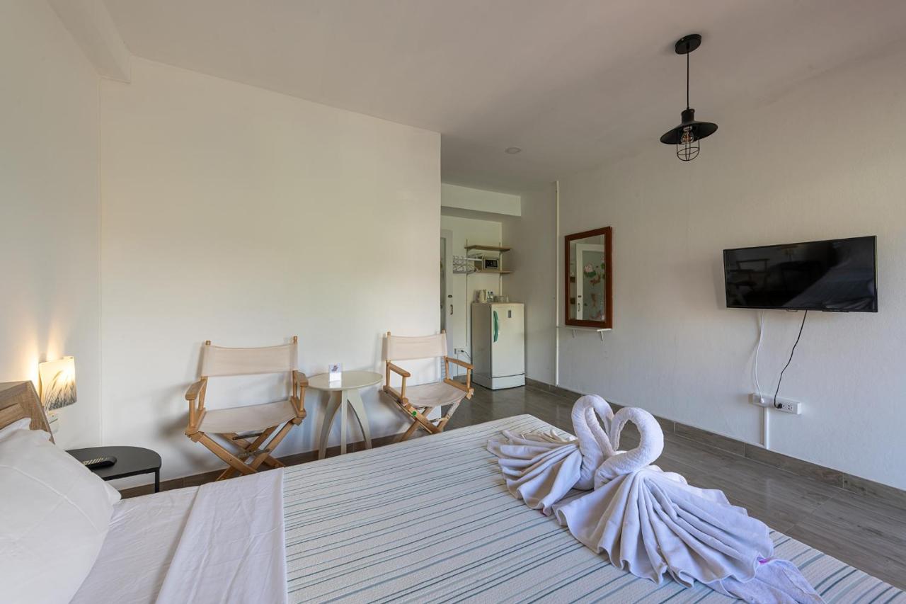 Mypatong Social Hostel Extérieur photo